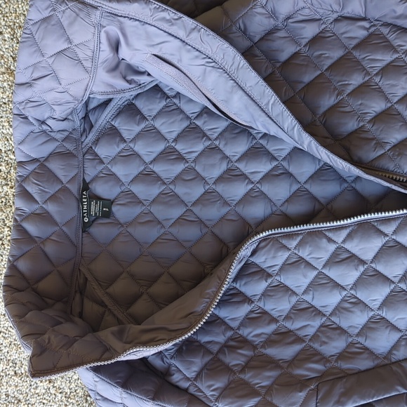 Athleta Whisper Featherless Puffer Jacket - Dusk Purple S - Picture 4 of 9